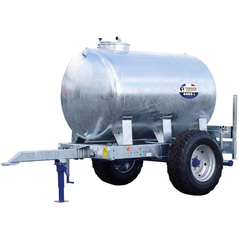 Water bowsers on trailers 4400 L