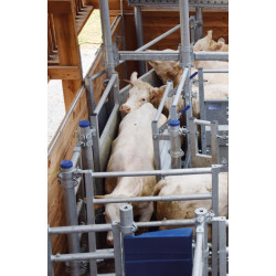 Adjustable straight sheeted panel with fixed bar Adjustable straight sheeted panel with fixed bar