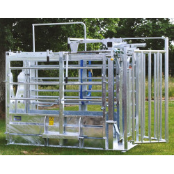 LFM crush - Handling - Adjustable sides - Sheeted side panels with opening top part