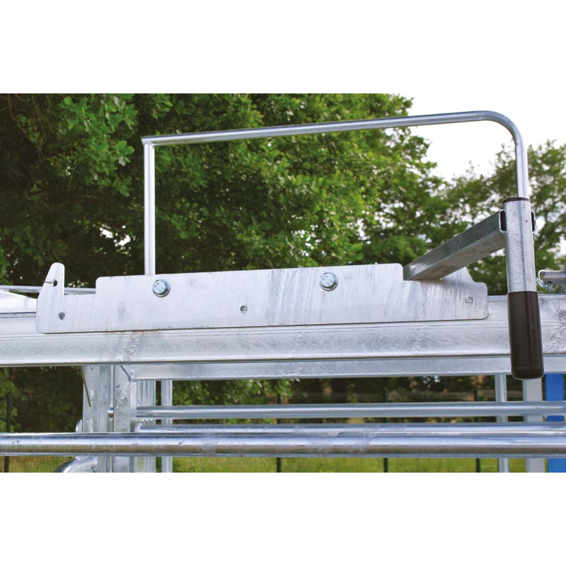 LFM crush - Handling - Adjustable sides - Sheeted side panels with opening top part