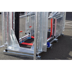 LVM crush - 4 gates - Adjustable sides - side panels with gates