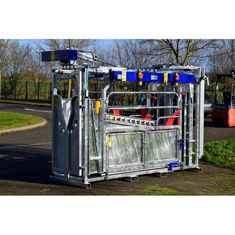 LVM crush - 4 gates - Adjustable sides - side panels with gates
