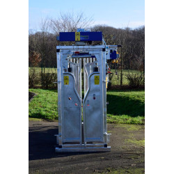 LVM crush - 4 gates - Adjustable sides - side panels with gates