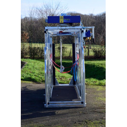 LVM crush - 4 gates - Adjustable sides - side panels with gates