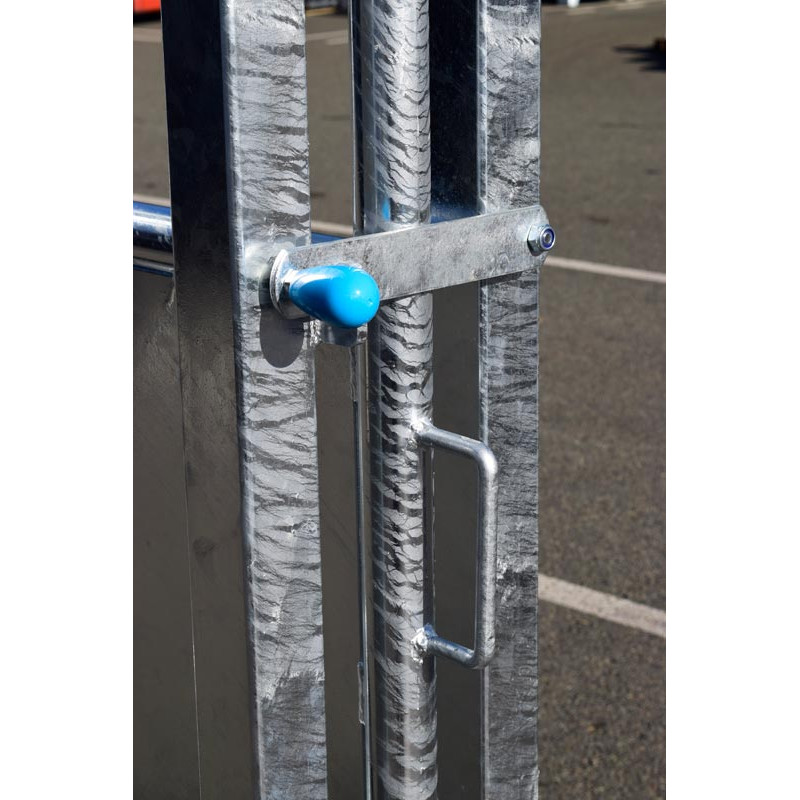 Manual single-panel offset stop gate