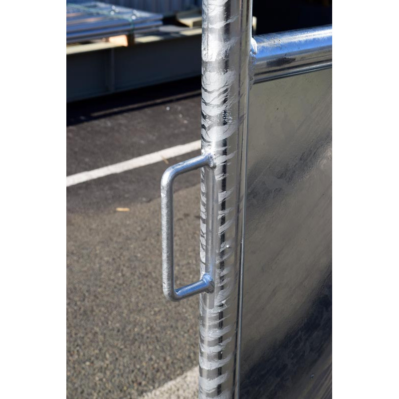 Manual single-panel offset stop gate