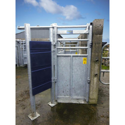 Manual single-panel offset stop gate