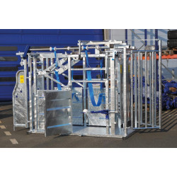 Complete front and rear manual hoof care kit for crush with adjustable sides - 4 gates Complete front and rear manual hoof care kit for crush with adjustable sides - 4 gates