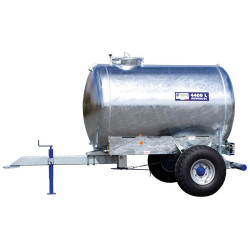 One-piece water bowser on wheels 4400 L