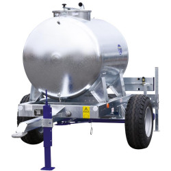 Water bowsers on trailers 1500 L