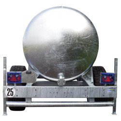 Water bowsers on trailers 6200 L Water bowsers on trailers 6200 L