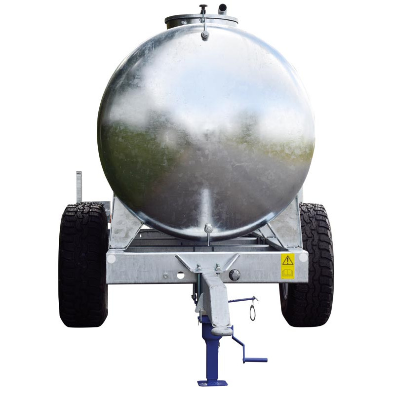 Water bowsers on trailers 6200 L Water bowsers on trailers 6200 L