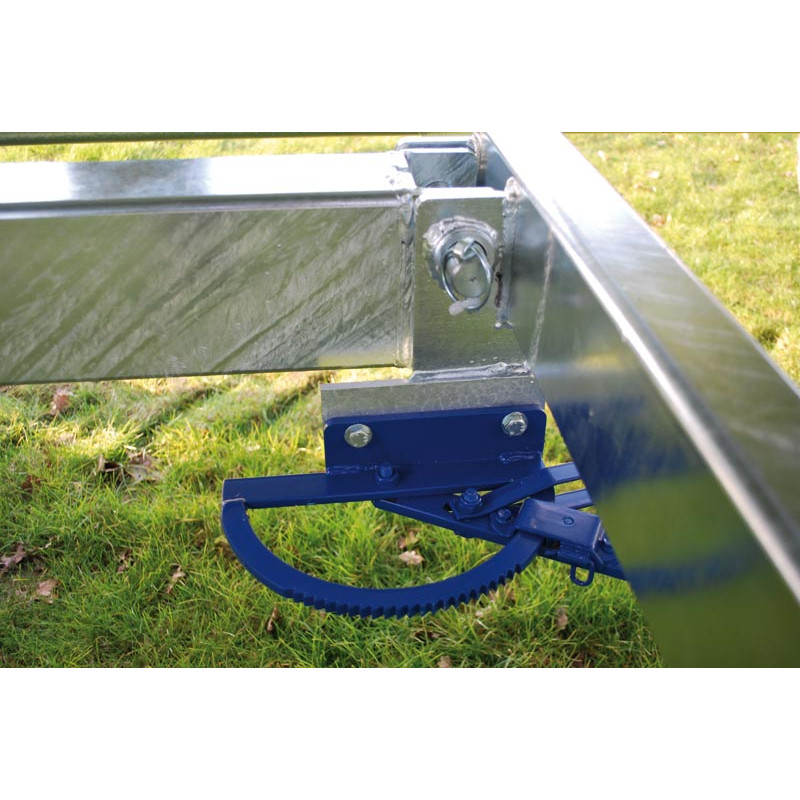 Water bowsers on trailers 6200 L Water bowsers on trailers 6200 L