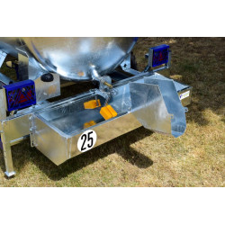 200 l Constant-level drinker for bowser