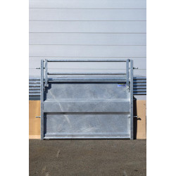 Straight sheeted panel with double folding bar