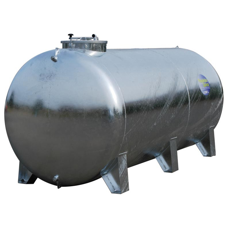 Water tanks on legs 6200 L Water tanks on legs 6200 L