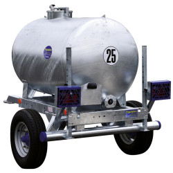 Water bowsers on trailers 1100 L Water bowsers on trailers 1100 L
