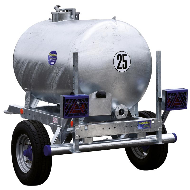 Water bowsers on trailers 1100 L Water bowsers on trailers 1100 L