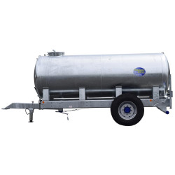 Water bowsers on trailers 8000 L Water bowsers on trailers 8000 L