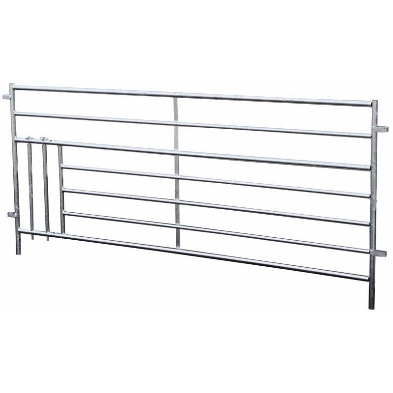 Tubular handling hurdle with hinge pin and lamb passage Tubular handling hurdle with hinge pin and lamb passage