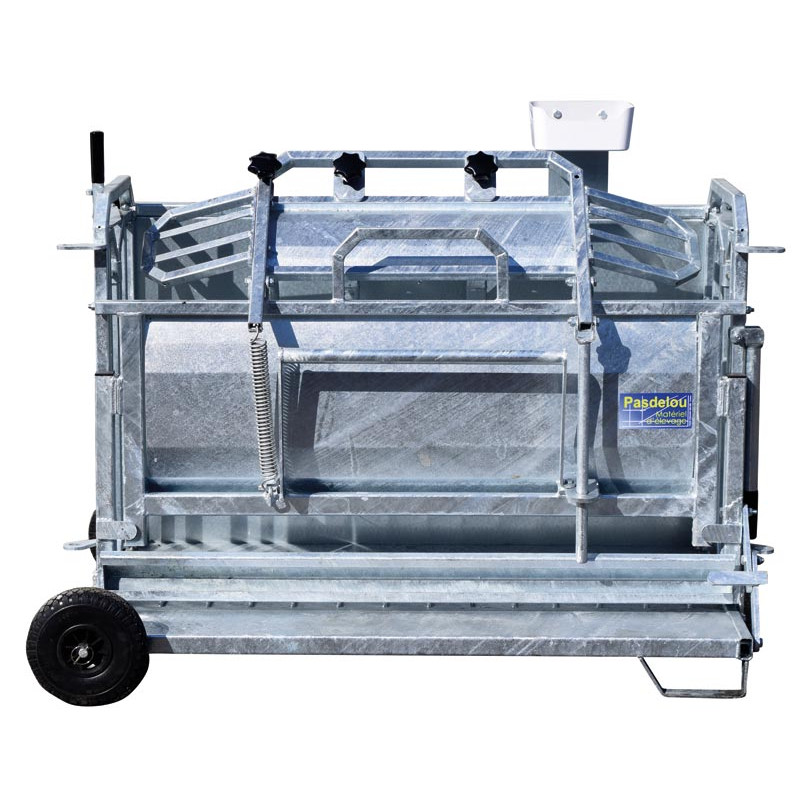 Mobile turnover crush for sheep