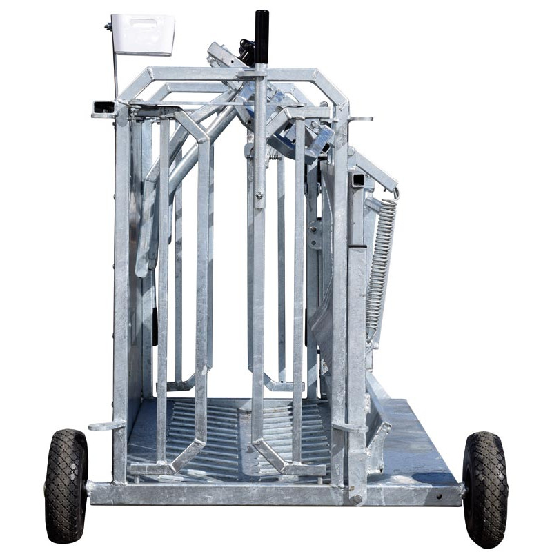 Mobile turnover crush for sheep