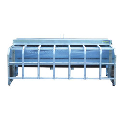 265 L selective feeder with single corral for lambs