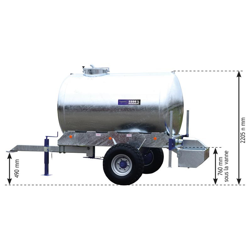 One-piece water bowser on wheels 3200 L